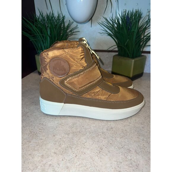Pajar Canadian Gala Waterproof Zip Front Booties Tan/Gold Size 7.5 - Picture 1 of 8